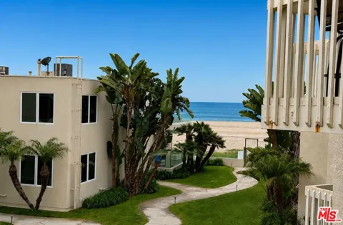 7301 Vista Del Mar #B105