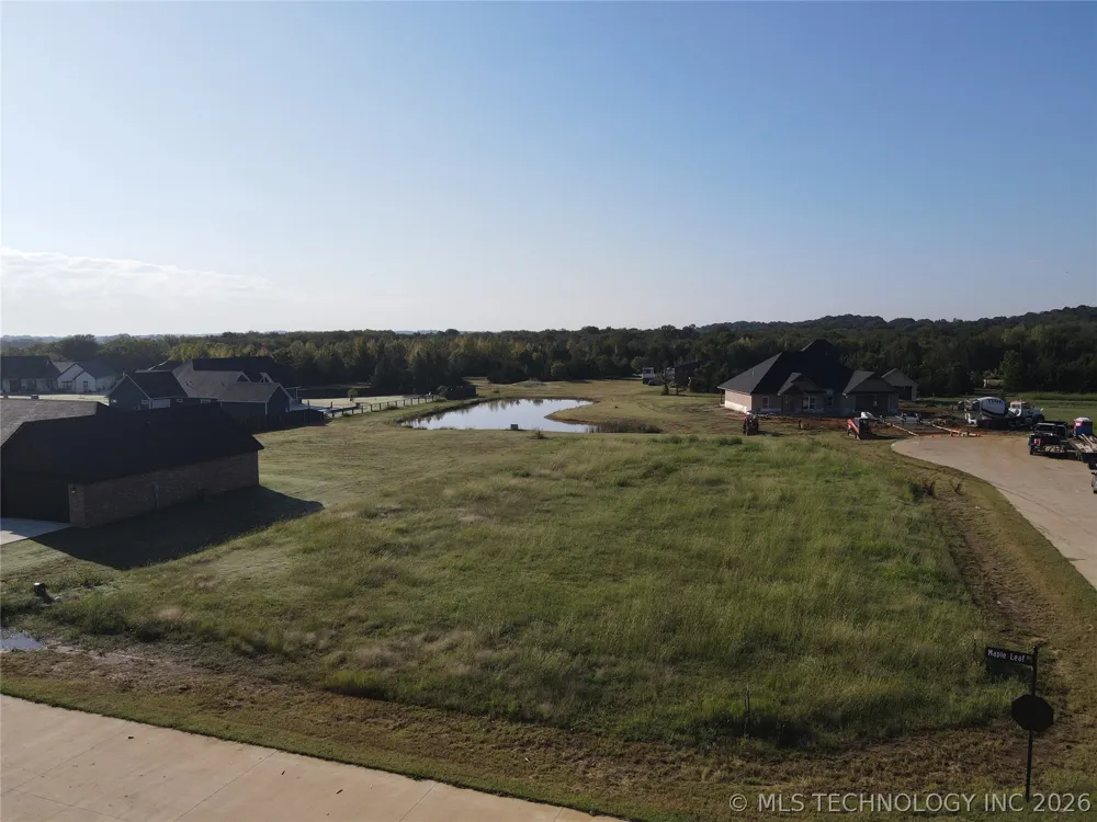 97 Maple Leaf Drive Durant, OK 74701
