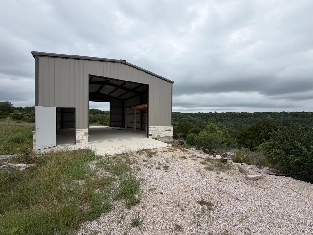 177 Sierra Drive Bertram, TX 78605