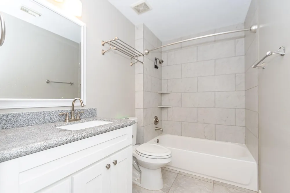 1710 Oak Valley Drive Kemah, TX 77565