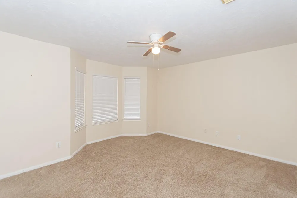 1710 Oak Valley Drive Kemah, TX 77565
