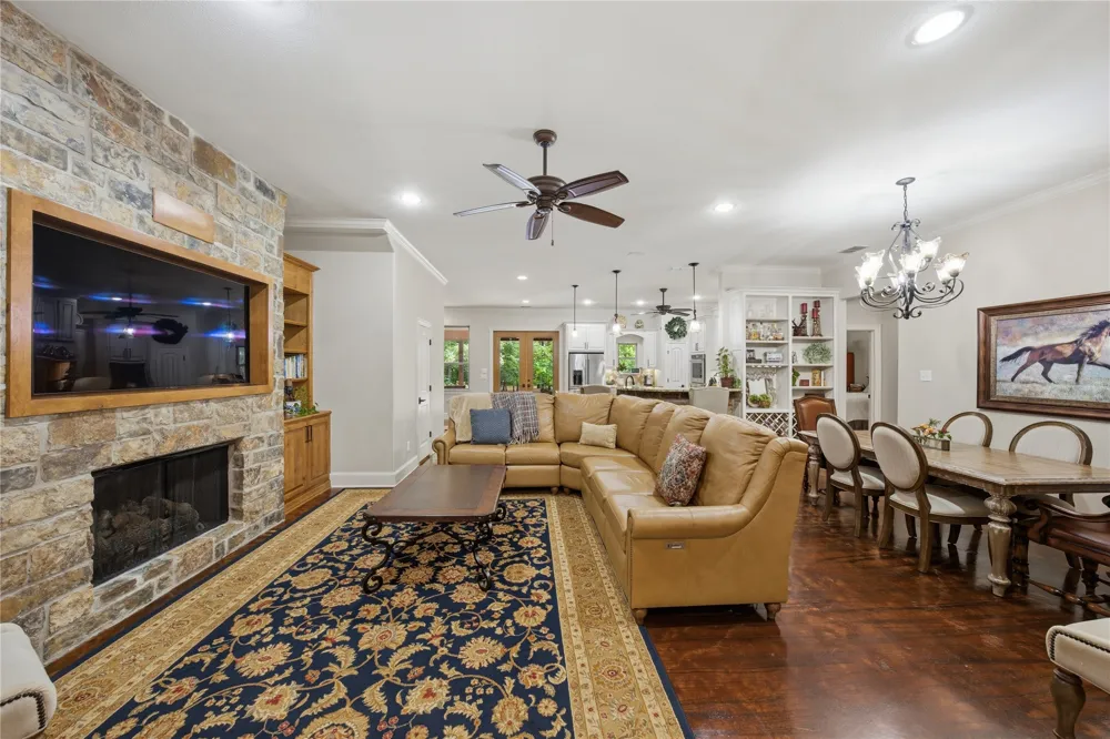 2287 CR 3402 Bullard, TX 75757