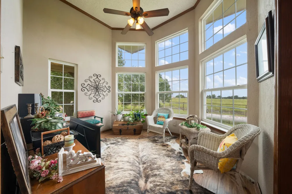 404 Fm 1566 W Wolfe City, TX 75496