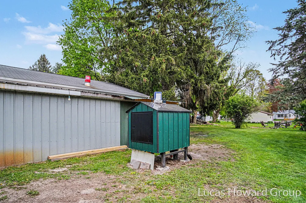 229 S Sherman Street Evergreen Township, MI 48884