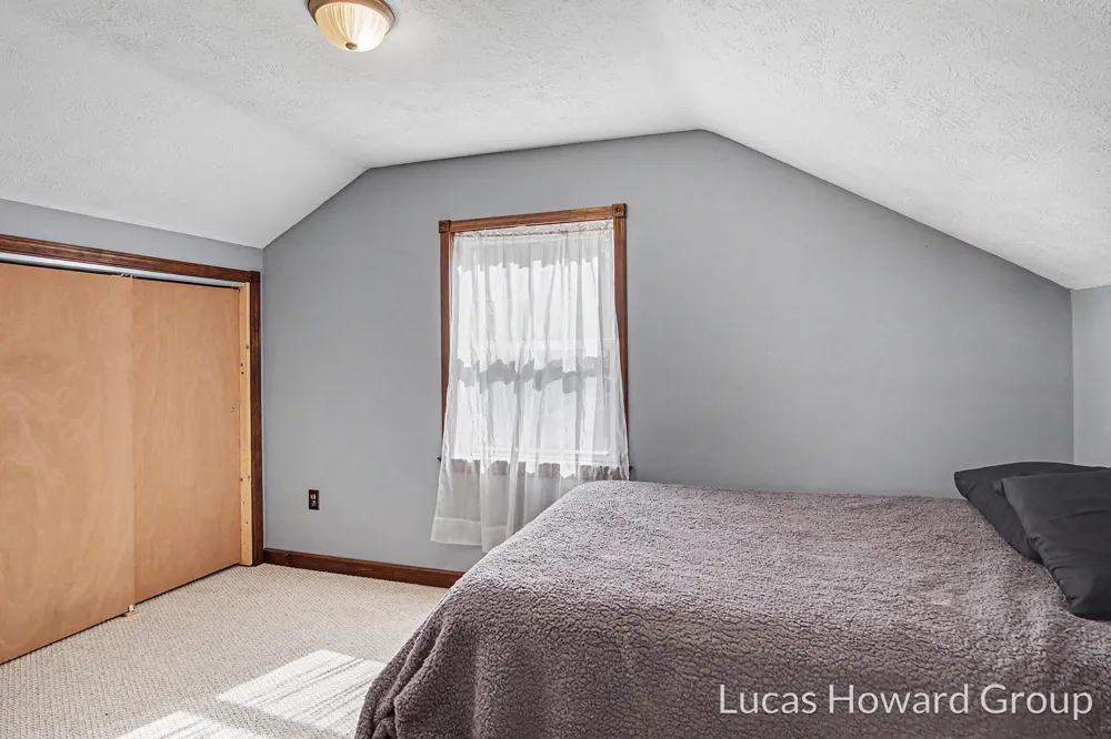 229 S Sherman Street Evergreen Township, MI 48884
