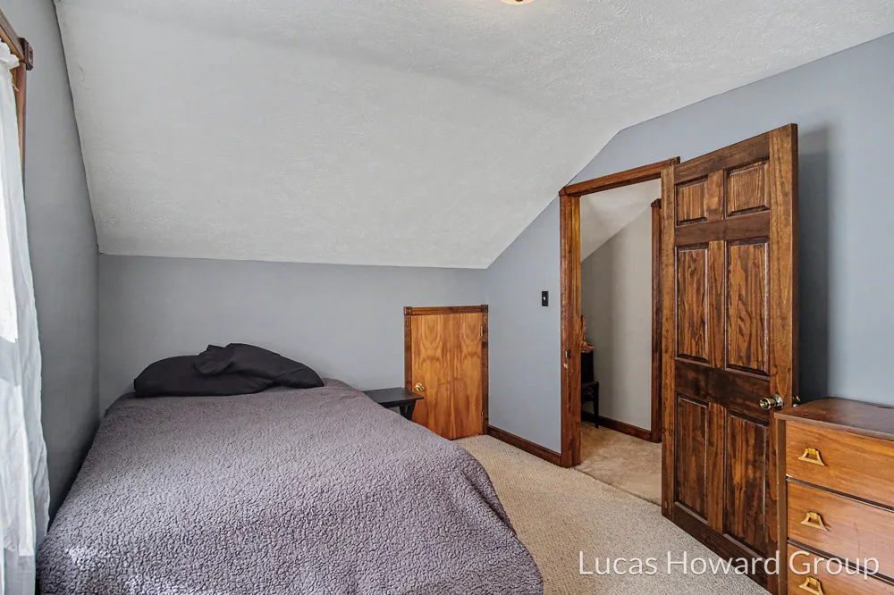 229 S Sherman Street Evergreen Township, MI 48884