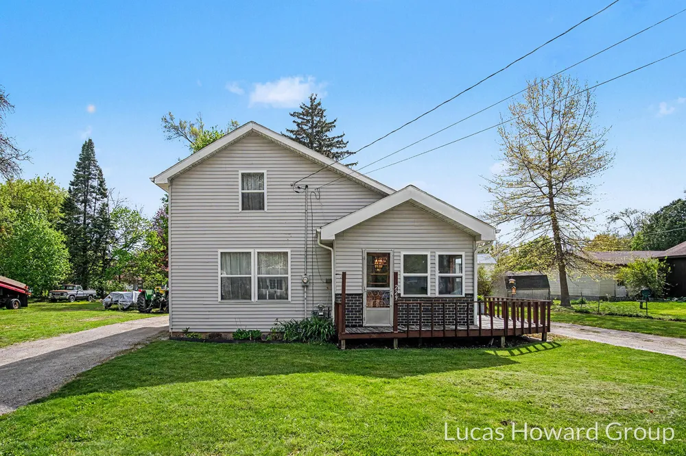 229 S Sherman Street Evergreen Township, MI 48884