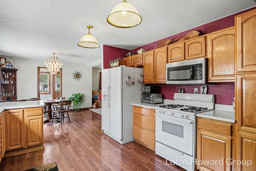 229 S Sherman Street Evergreen Township, MI 48884