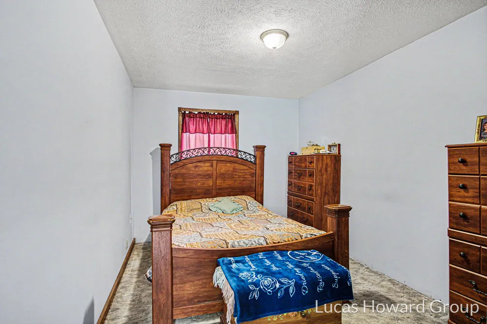 229 S Sherman Street Evergreen Township, MI 48884
