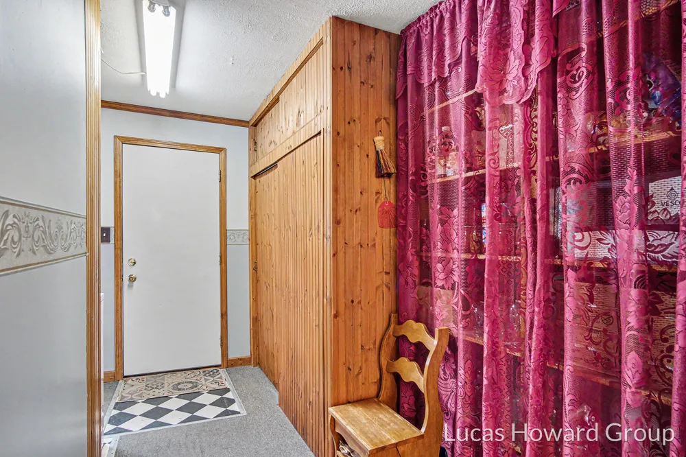 229 S Sherman Street Evergreen Township, MI 48884