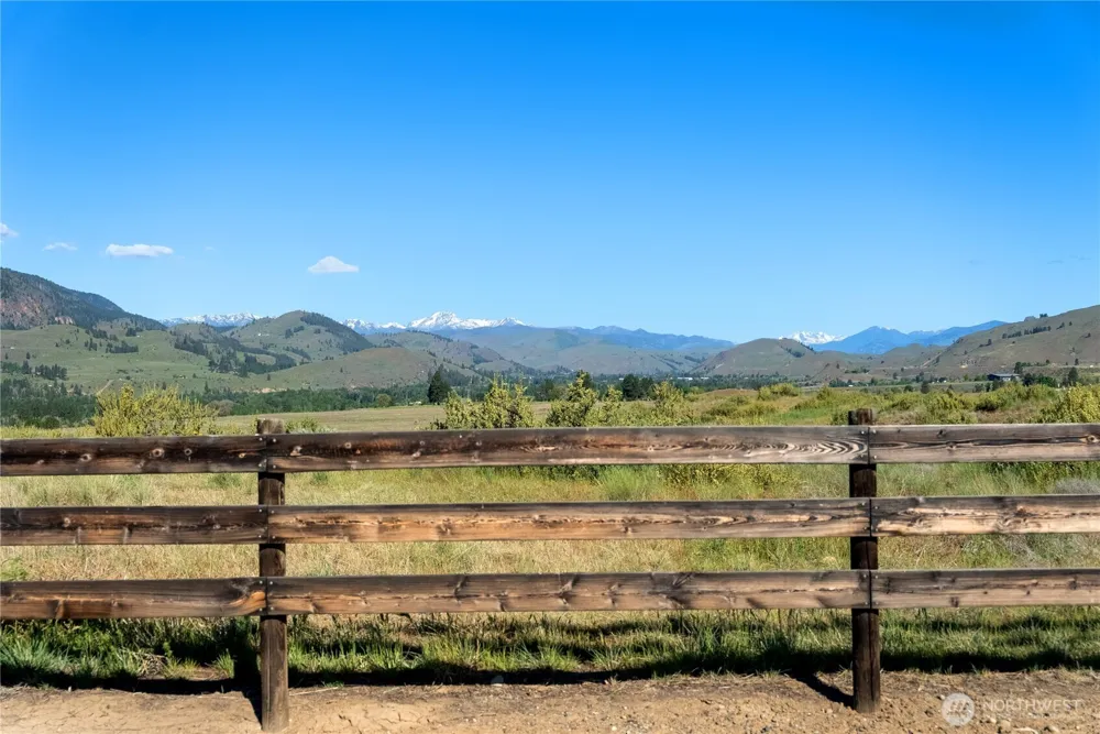 97 Thurlow Road Twisp, WA 98856