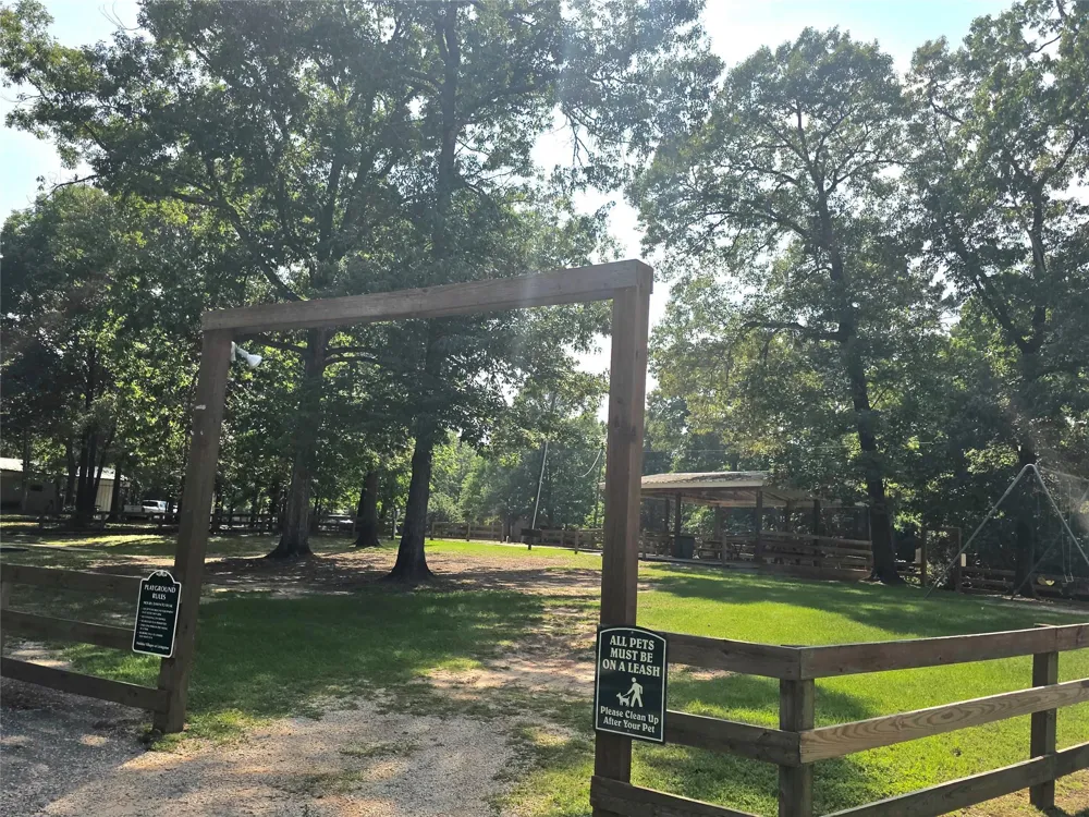 Hidden Oak Drive Point Blank, TX 77364