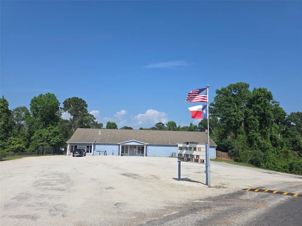 Hidden Oak Drive Point Blank, TX 77364