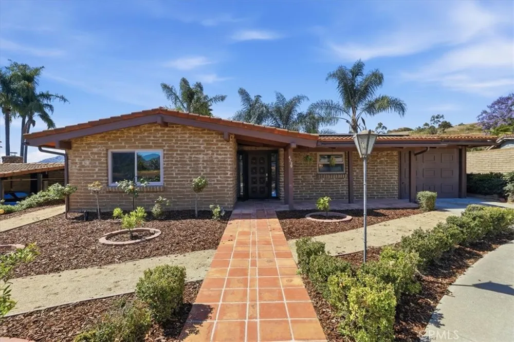4729 Via Tala Fallbrook, CA 92028