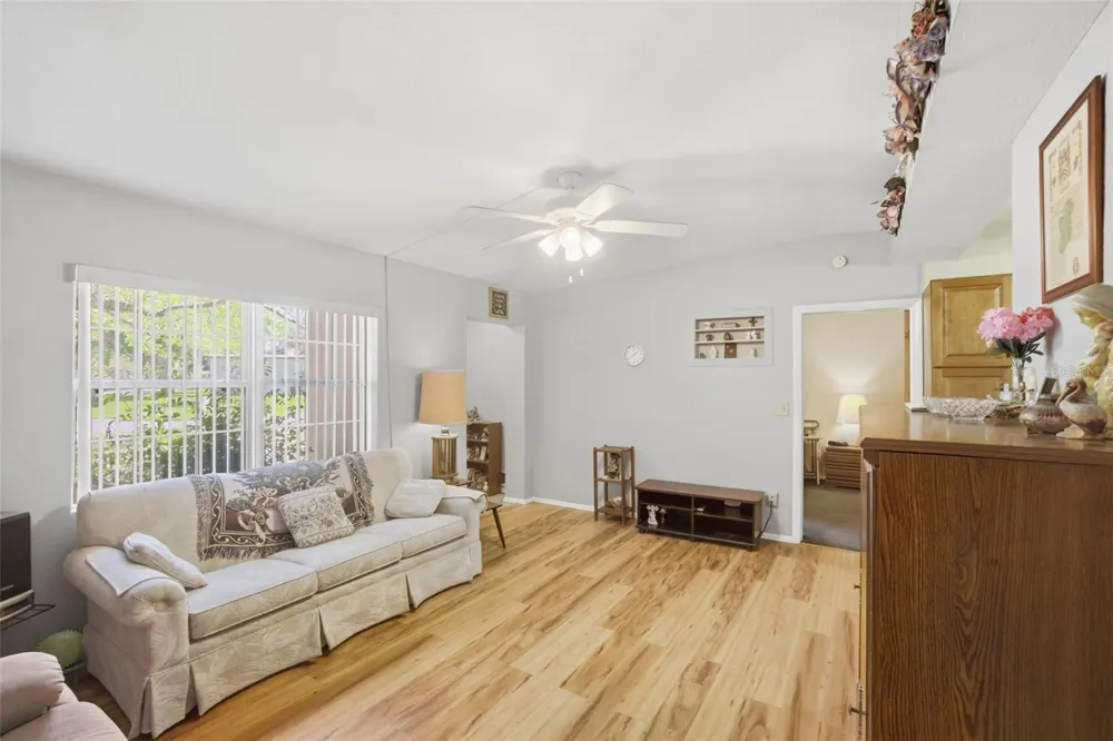 481 KENTIA ROAD Casselberry, FL 32707