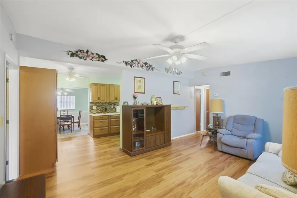 481 KENTIA ROAD Casselberry, FL 32707