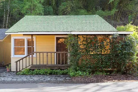 2167 Redwood Drive