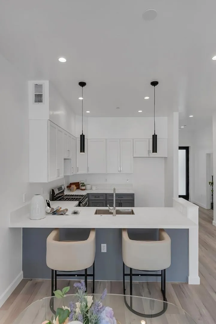 889 McLellan Drive #205 South San Francisco, CA 94080