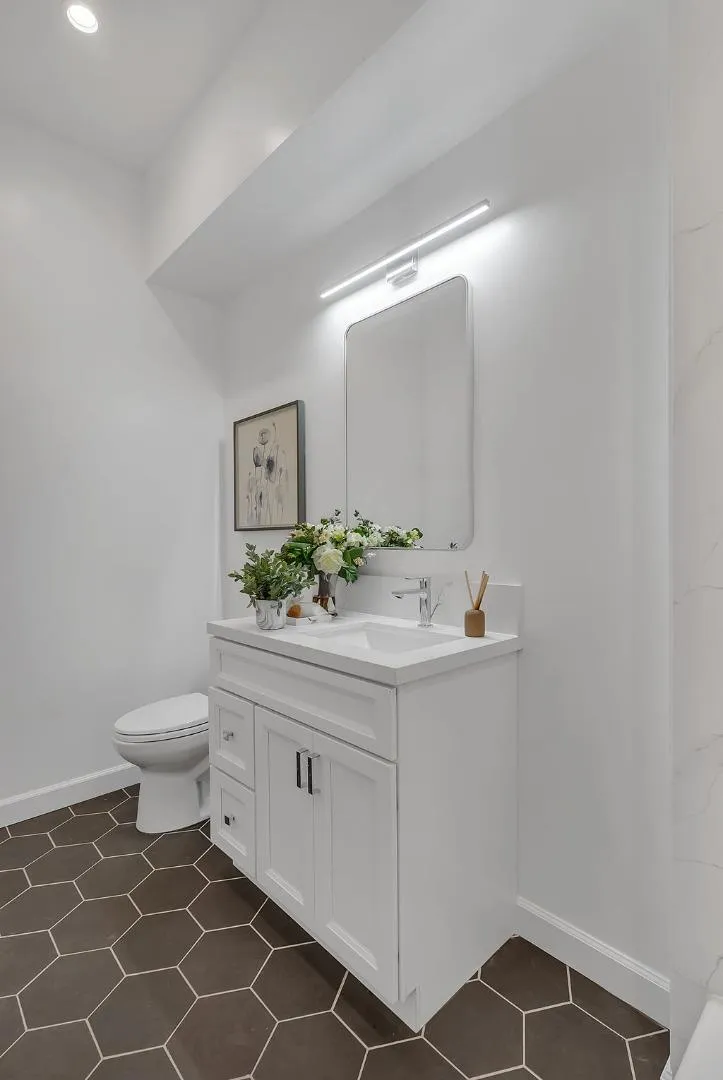 889 McLellan Drive #205 South San Francisco, CA 94080