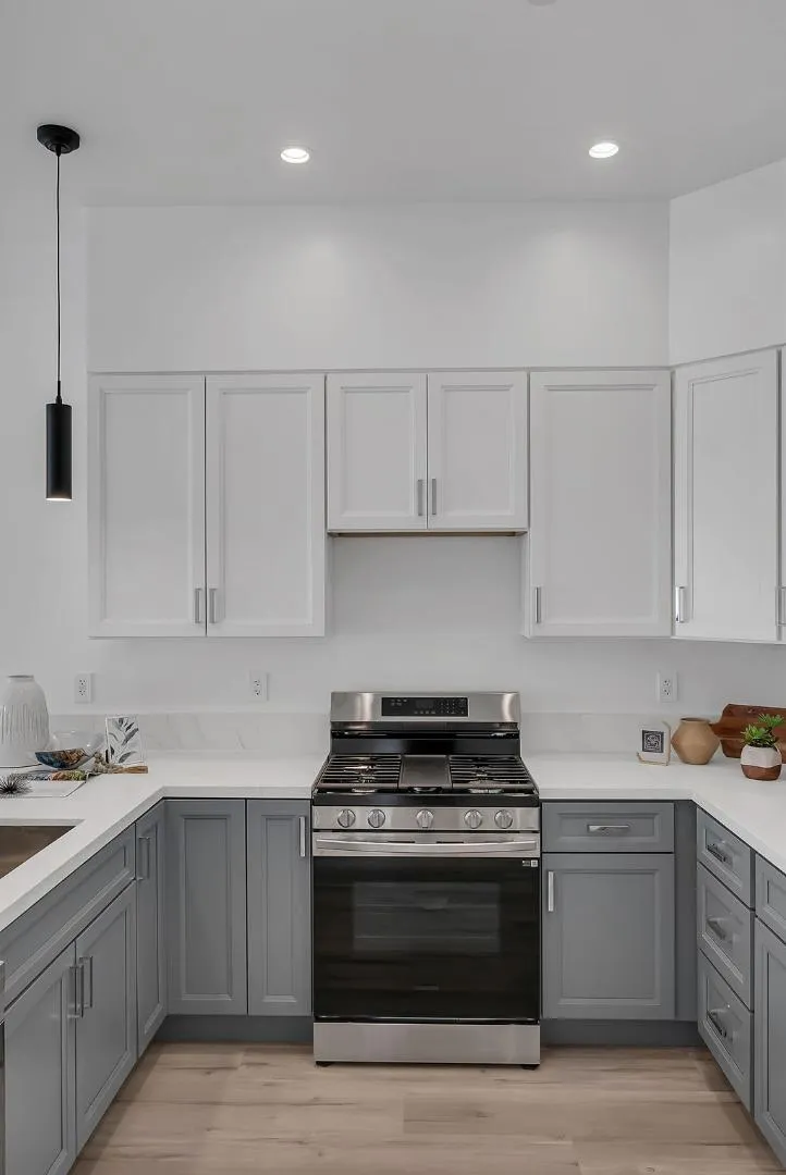 889 McLellan Drive #205 South San Francisco, CA 94080