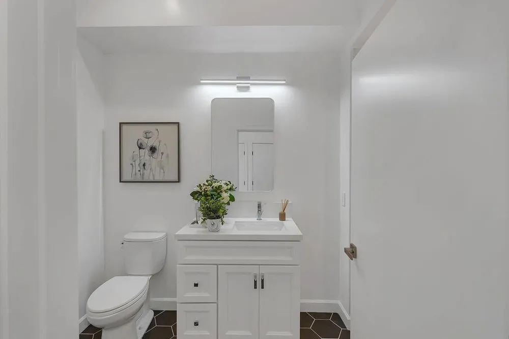 889 McLellan Drive #205 South San Francisco, CA 94080
