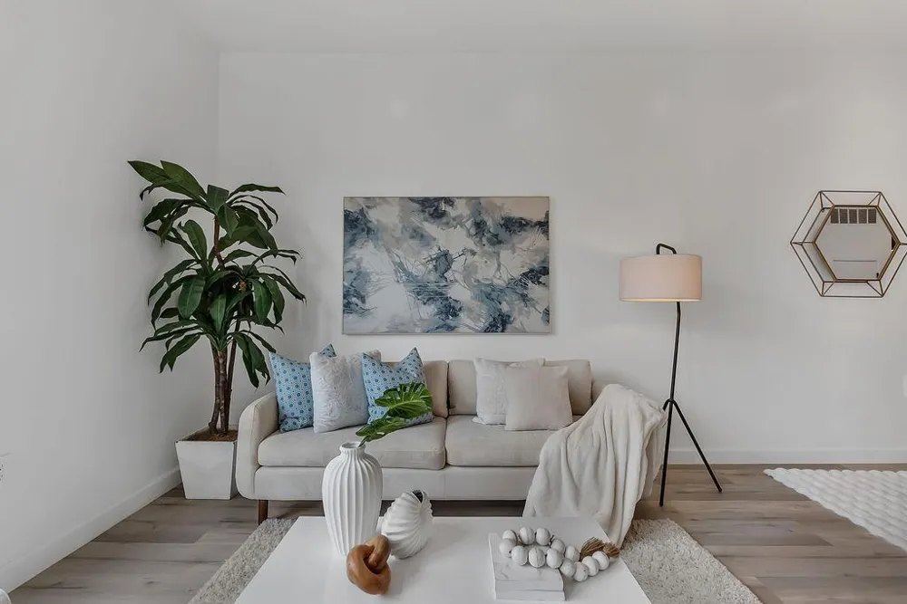 889 McLellan Drive #205 South San Francisco, CA 94080