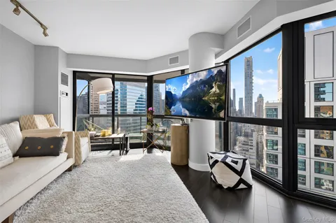 200 E 61st Street #35B
