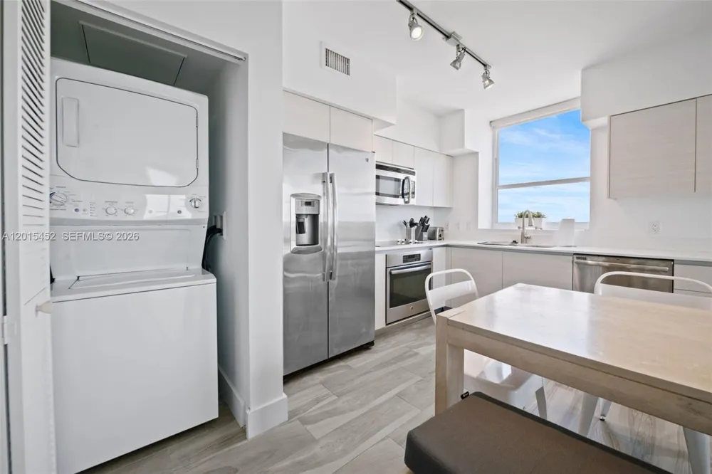 4250 Biscayne Blvd #1009 Miami, FL 33137