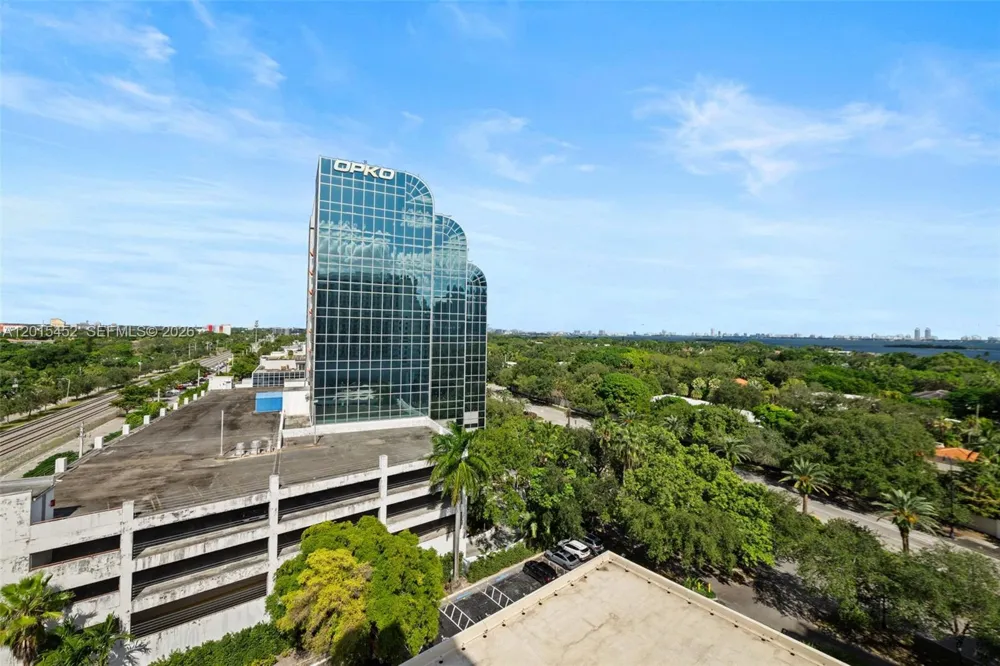 4250 Biscayne Blvd #1009 Miami, FL 33137