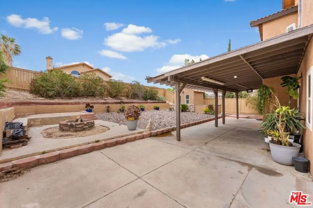 36557 Buckboard Court Palmdale, CA 93550