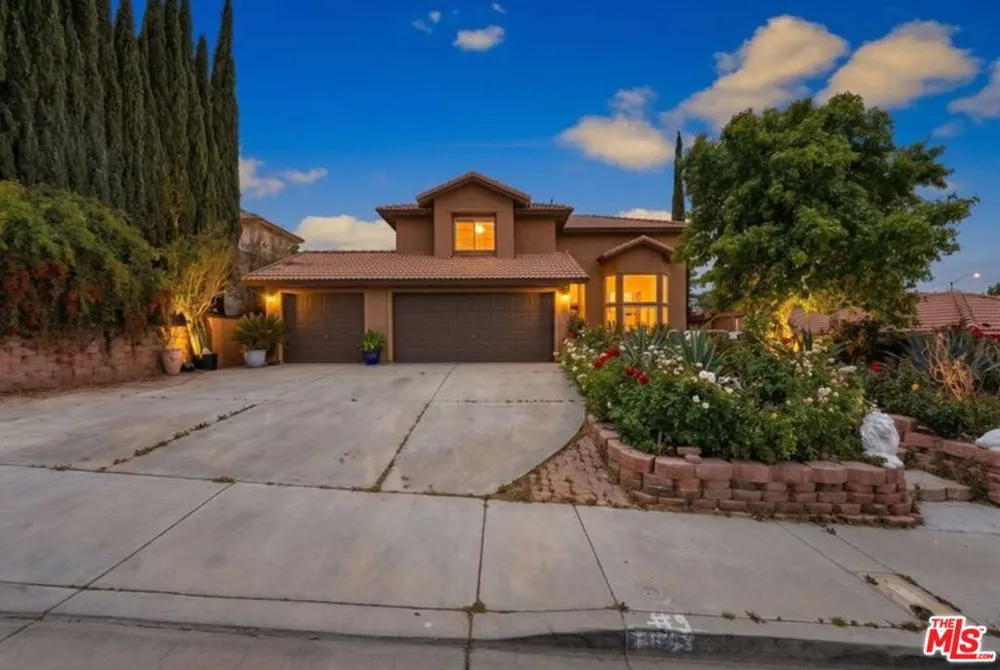 36557 Buckboard Court Palmdale, CA 93550