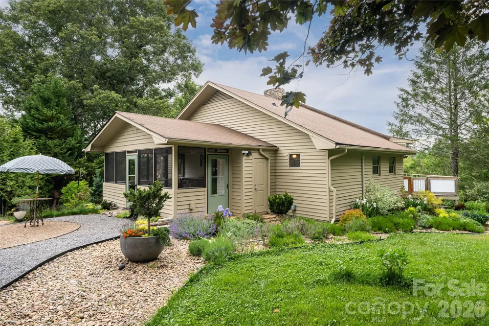 56 Donna Lane Alexander, NC 28701