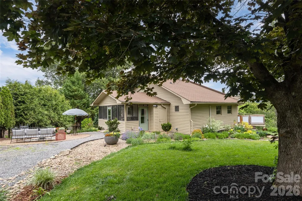 56 Donna Lane Alexander, NC 28701