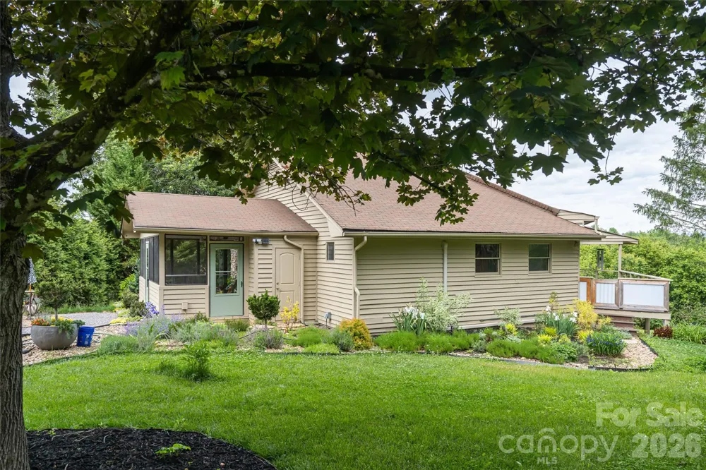56 Donna Lane Alexander, NC 28701