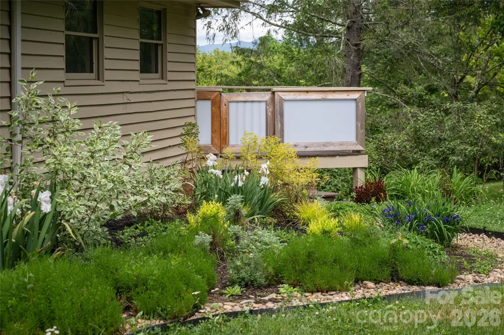 56 Donna Lane Alexander, NC 28701