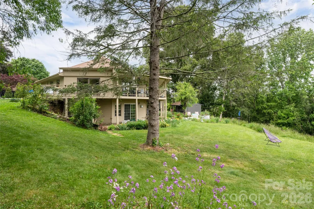 56 Donna Lane Alexander, NC 28701