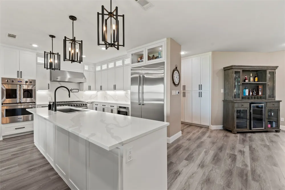 1301 Oak Hill Drive Kemp, TX 75143
