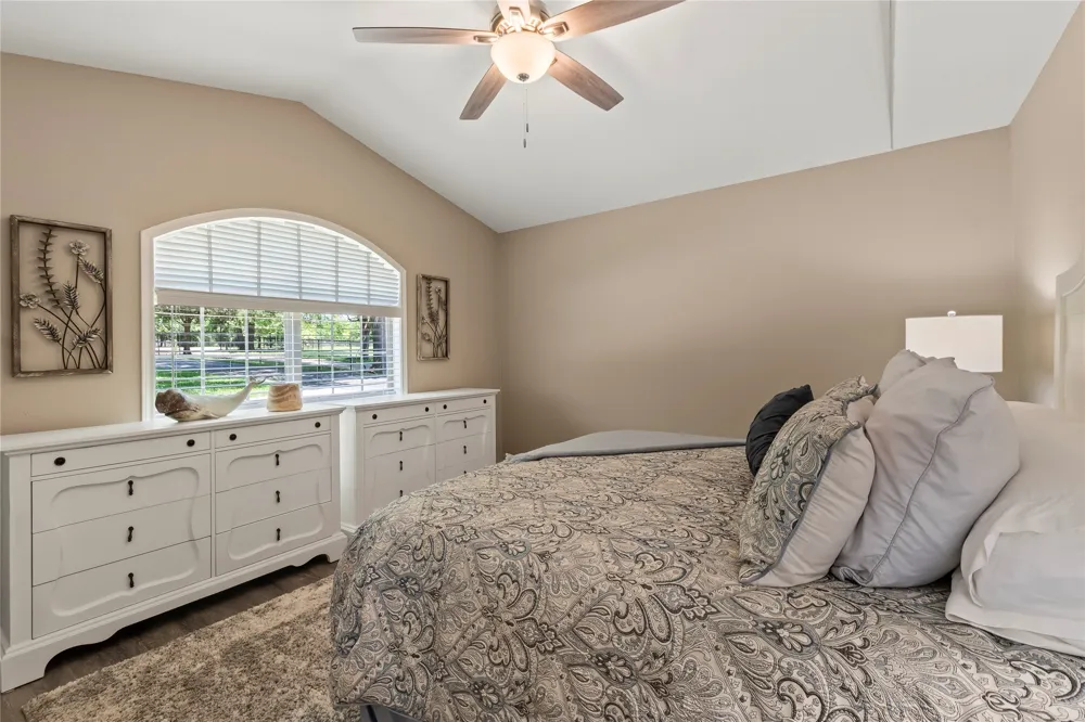1301 Oak Hill Drive Kemp, TX 75143