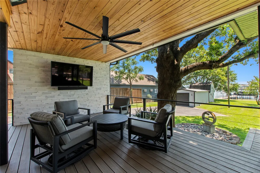 1301 Oak Hill Drive Kemp, TX 75143