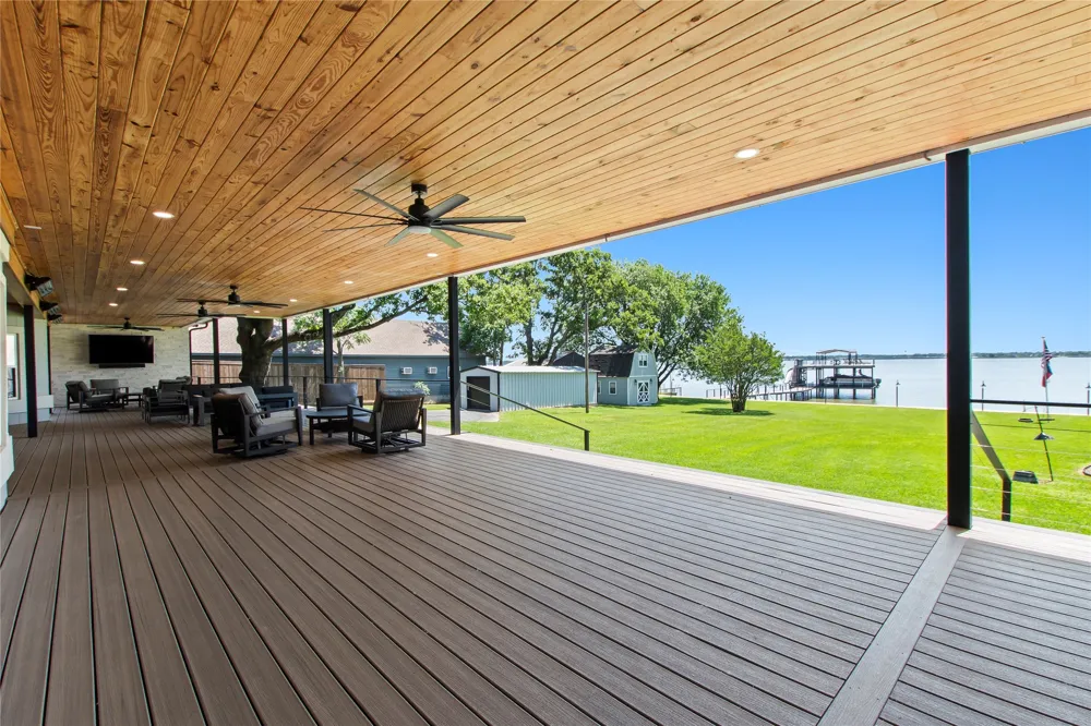 1301 Oak Hill Drive Kemp, TX 75143