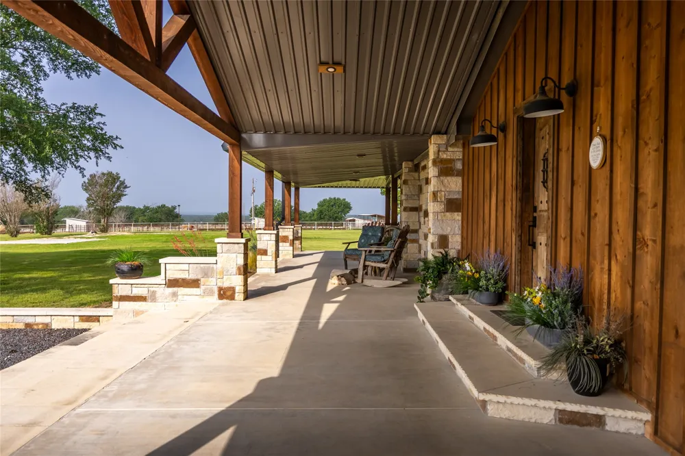 24183 S US 281 Hico, TX 76457