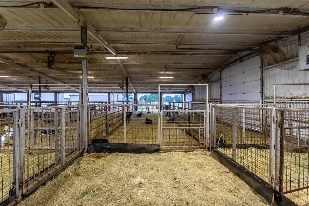 24183 S US 281 Hico, TX 76457