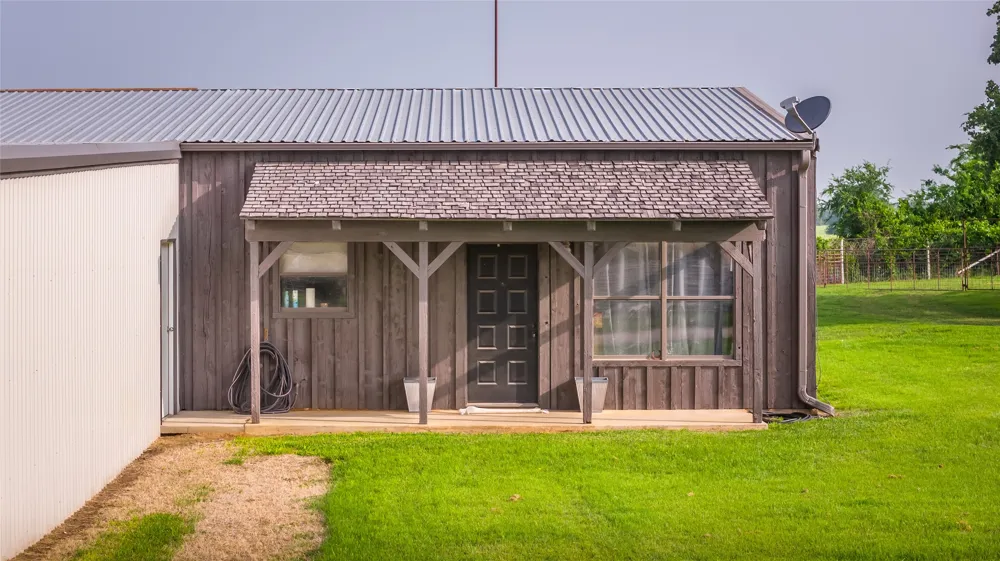 24183 S US 281 Hico, TX 76457