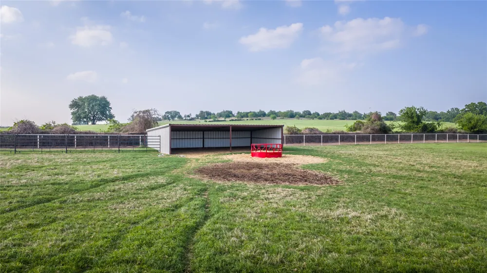 24183 S US 281 Hico, TX 76457