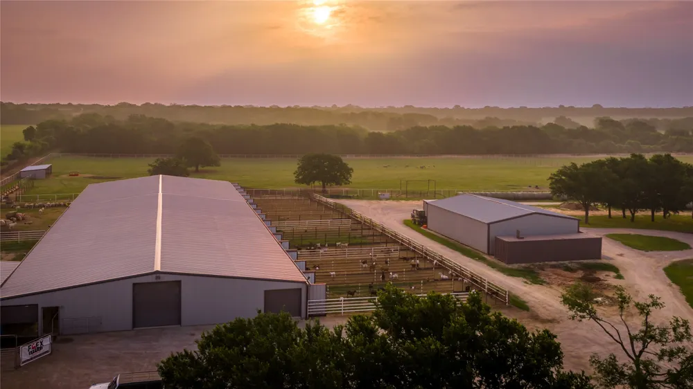 24183 S US 281 Hico, TX 76457