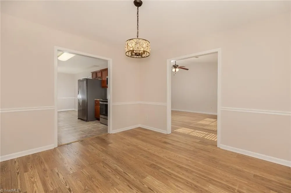 5862 Sunny Ridge Trail Clemmons, NC 27012