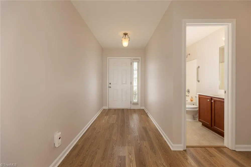 5862 Sunny Ridge Trail Clemmons, NC 27012