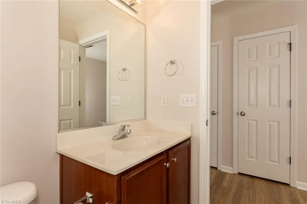 5862 Sunny Ridge Trail Clemmons, NC 27012