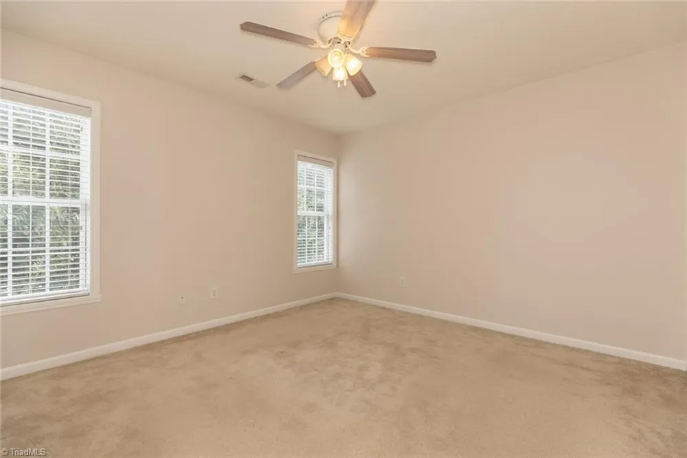 5862 Sunny Ridge Trail Clemmons, NC 27012