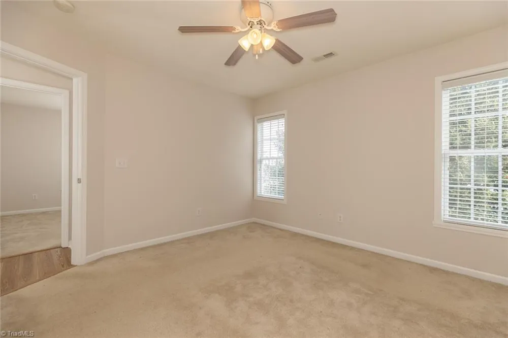 5862 Sunny Ridge Trail Clemmons, NC 27012